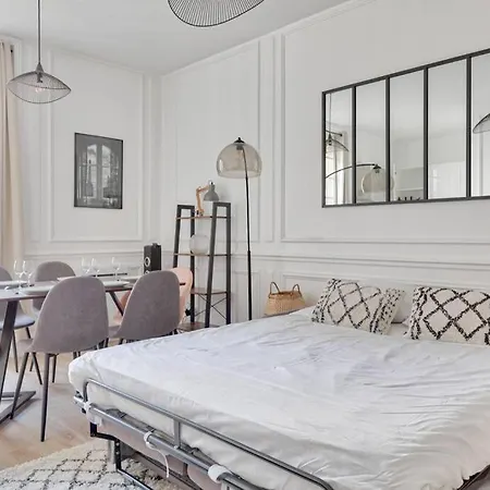 Ah Gauche Magnifique Appart Champs Elysées - 6p Apartamento París
